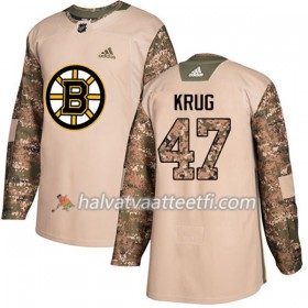 Miesten NHL Boston Bruins Pelipaita Torey Krug 47 Adidas 2017-2018 Camo Veterans Day Practice Authentic